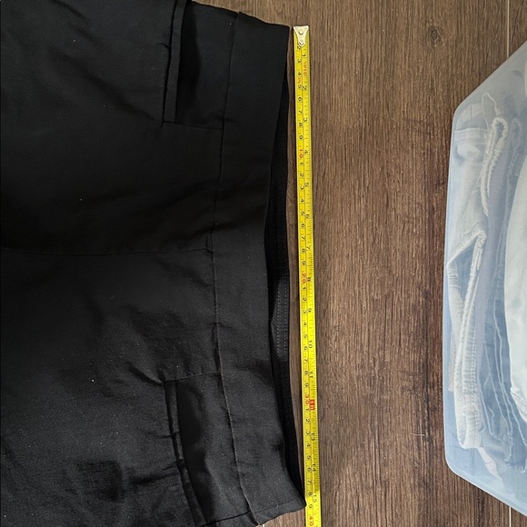 Time and Tru Black Women's Bermudas - Picture 3 of 5